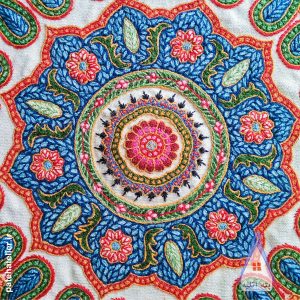 رومیزی پته گرد به قطر 50 سانتی متر و رنگرزی گیاهی