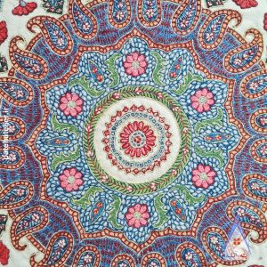 پته دوزی رومیزی گرد با رنگرزی گیاهی و شال صددرصد پشم