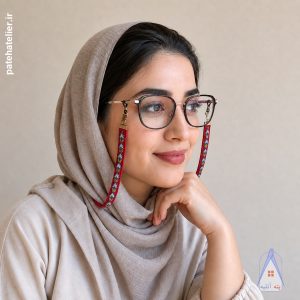 بند عینک پته دوزی طرح گل یاس